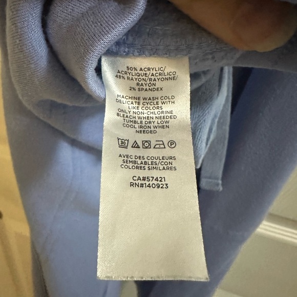 Lou & Grey Signature Soft Plush Joggers size Medium - Picture 4 of 6